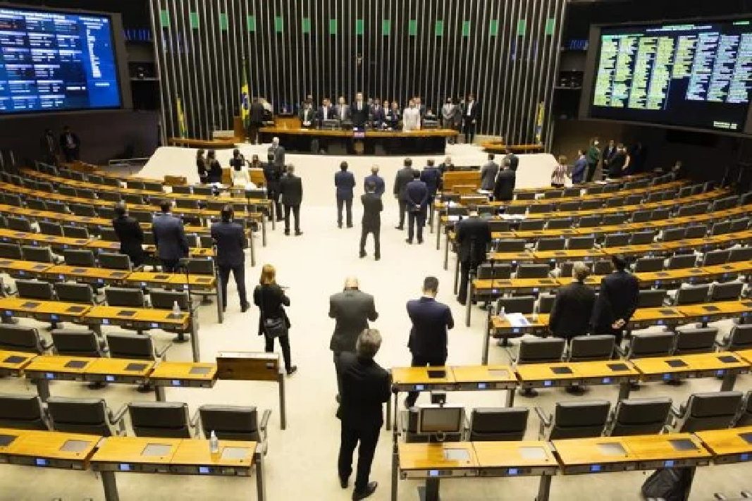 Sem acordo,Congresso adia votação da LDO